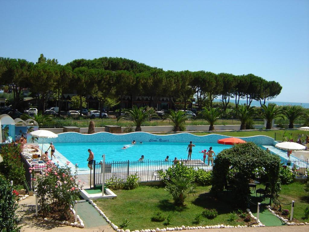 Elena Club Resort Silvi Marina Extérieur photo
